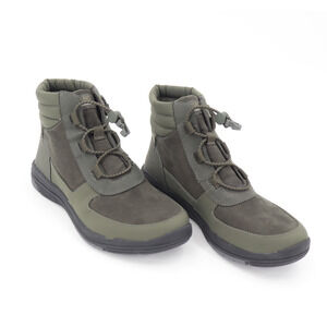 Ryka Women's Amanda Cold Weather Faux Leather/Suede Boots Sz 8M